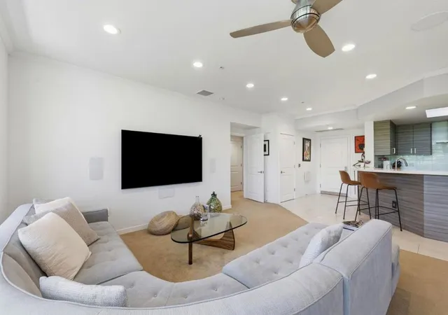 Homes for sale in San Jose, CA | 46 W Julian St #427, San Jose, CA 95110 | MLS# ML82053651