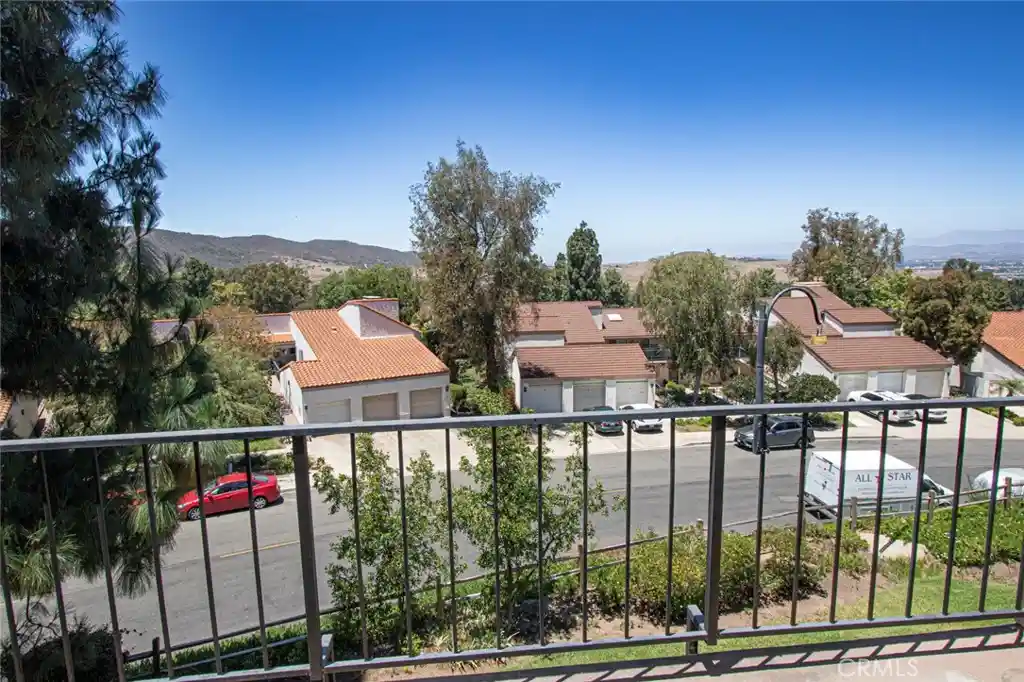 Listing Photo 2 - Condo for sale in 3367 Punta Alta located at 3367 Punta Alta, Laguna Woods, CA 92637 - Unit #3B