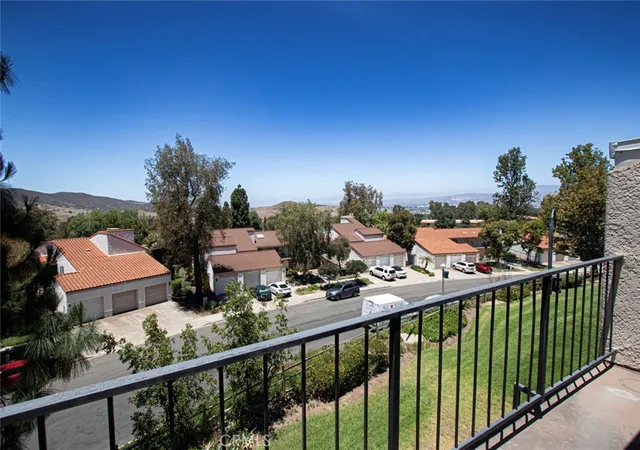 Listing Photo 4 - Condo for sale in building located at 3367 Punta Alta, Laguna Woods, CA 92637 - Unit #3B