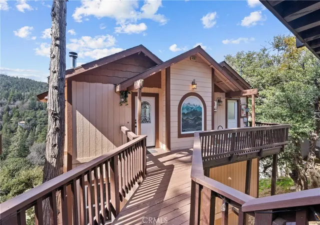 2nd image of 820 Arbula, Crestline, CA 92325 | MLS# SR26149705