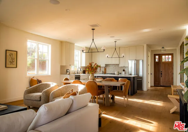 Photo 3 of Single family home for sale at 924 E Poppyfields Dr, Altadena, CA 91001 | MLS# 26857023 | Listing updated on 2026-10-06