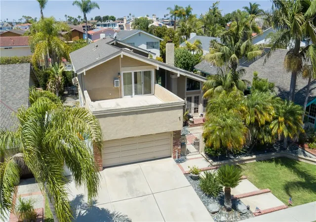 Photo 2 of Single family home for sale at 16591 Wanderer Ln, Huntington Beach, CA 92649 | MLS# OC26078275 | Listing updated on 2026-09-18
