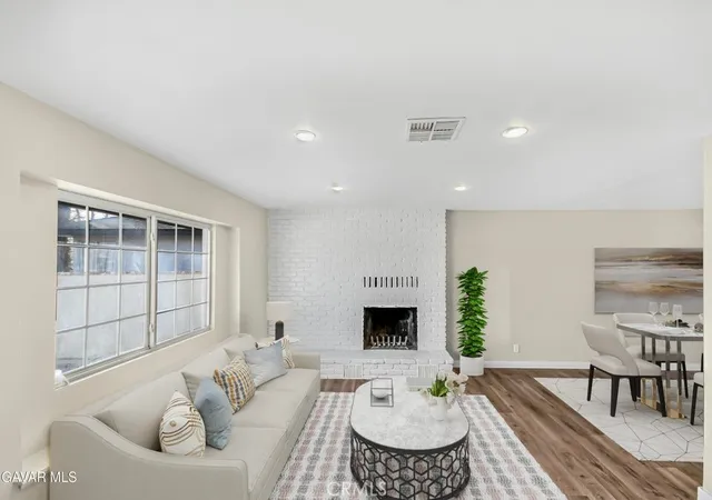 2nd image of 45503 11th Street West, Lancaster, CA 93534 | MLS# SR26149758