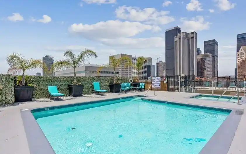 Condo for sale at 312 W 5th Street #1003, Los Angeles, CA 90013 | MLS# SR26149754