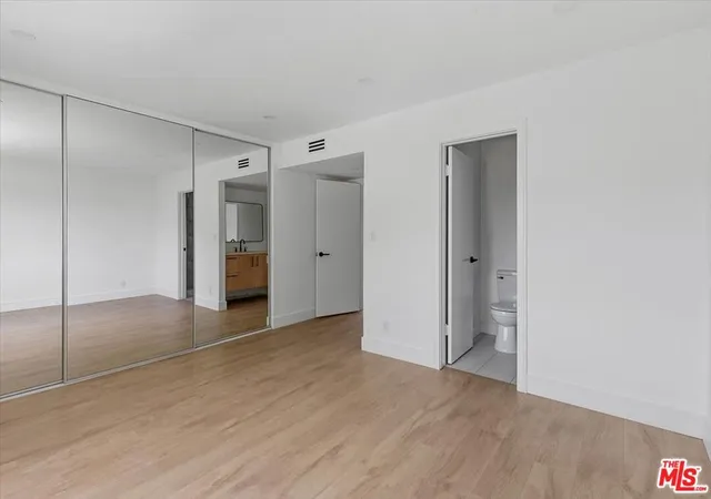 Photo 4 of Condo for sale at 25746 Player Dr #Q4, Santa Clarita, CA 91355 | MLS# 26857751 | Listing updated on 2026-10-06