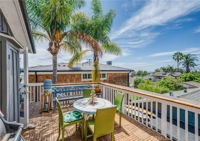 Photo 3 of Sale Pending at 455 Agate, Laguna Beach, CA 92651 | MLS# LG26148644 | Listing updated on 2026-09-10