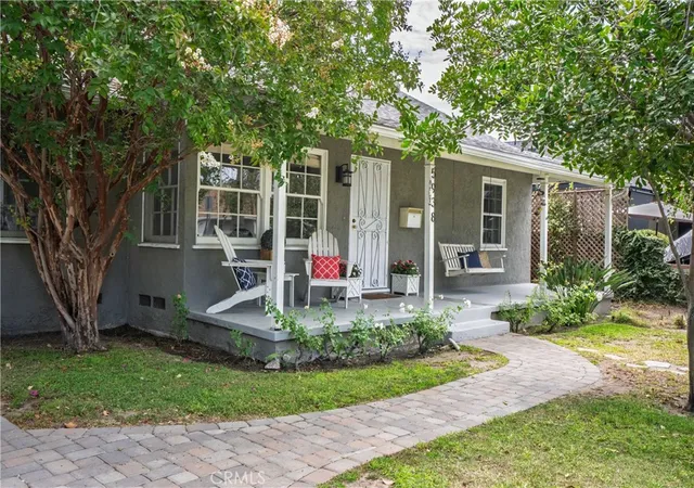 Photo 3 of Single family home for sale at 5938 Simpson Ave, Valley Village, CA 91607 | MLS# SR26149538 | Listing updated on 2026-09-29