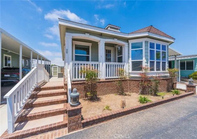 Homes for sale in Huntington Beach, CA | 19350 #24 Ward, Huntington Beach, CA 92646 | MLS# OC26148548