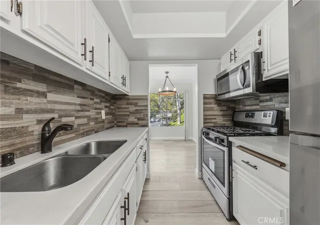 Condo for sale at 600 Central Ave #376, Riverside, CA 92507 | MLS# TR26149365