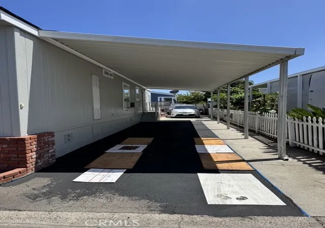 Photo 2 of Manufactured home for sale at 4801 West 1st St #107, Santa Ana, CA 92703 | MLS# OC26149887 | Listing updated on 2026-09-13