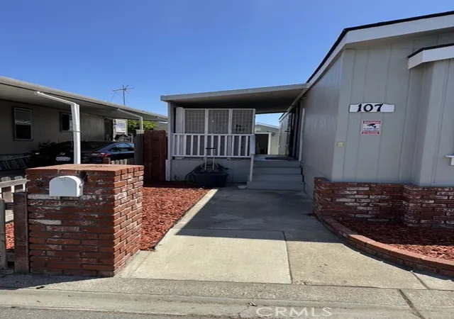 Photo 3 of Manufactured home for sale at 4801 West 1st St #107, Santa Ana, CA 92703 | MLS# OC26149887 | Listing updated on 2026-09-13
