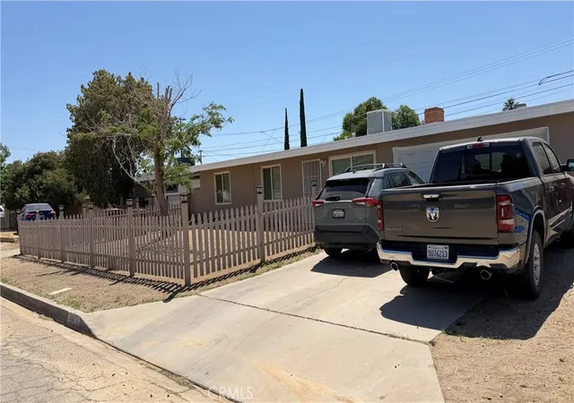 1st image of 44423 3rd E, Lancaster, CA 93535 | MLS# SR26148306