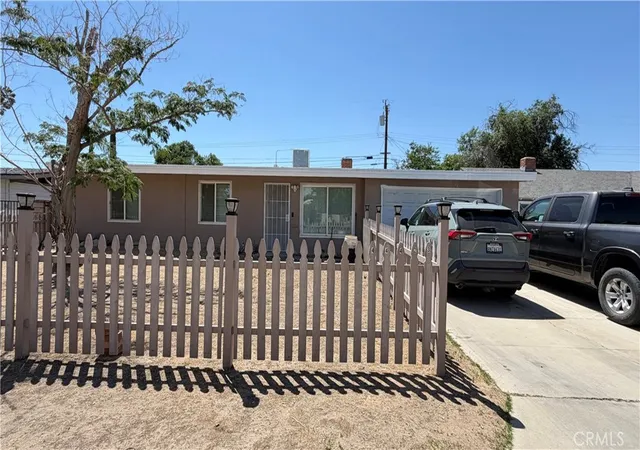 27th image of 44423 3rd E, Lancaster, CA 93535 | MLS# SR26148306
