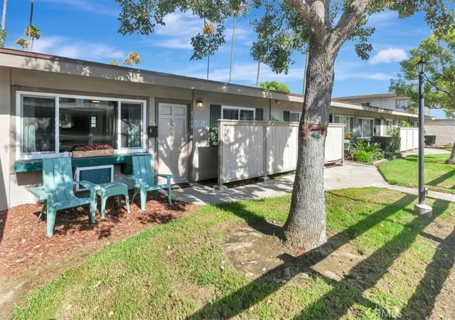 1st image of 674 W Main St #A, Tustin, CA 92780 | MLS# OC26144357