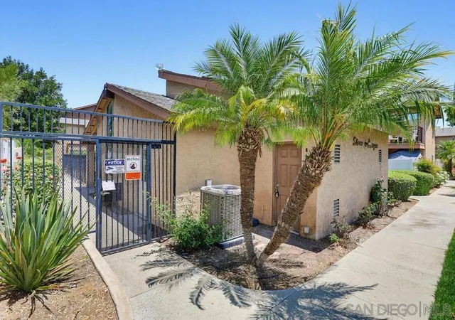 4th image of 12710 Laurel St, Lakeside, CA 92040