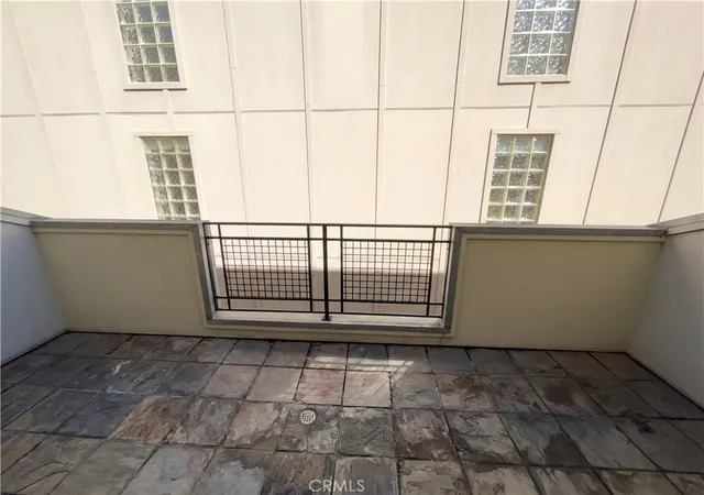 Homes for sale in San Francisco, CA | 161 Gilbert Street, San Francisco, CA 94103 | Houzeo