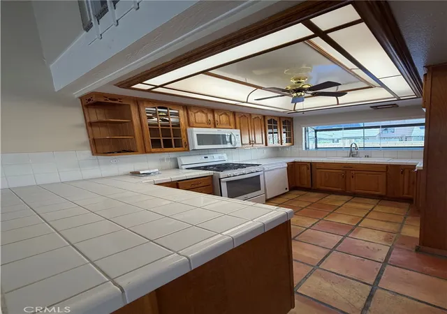 3rd image of 2514 N Tustin Ave, Santa Ana, CA 92705