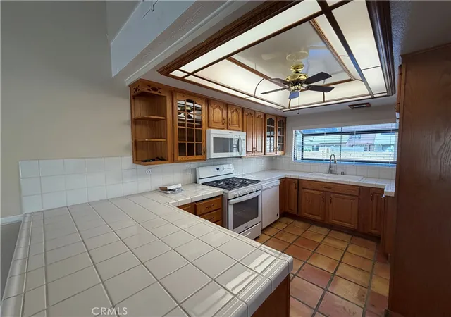 4th image of 2514 N Tustin Ave, Santa Ana, CA 92705