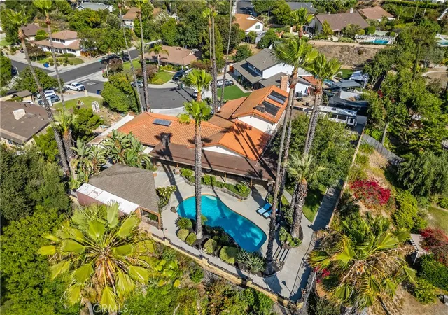 Photo 3 of Single family home for sale at 6125 Clarendon Ct, Riverside, CA 92506 | MLS# IV26149825 | Listing updated on 2026-09-11