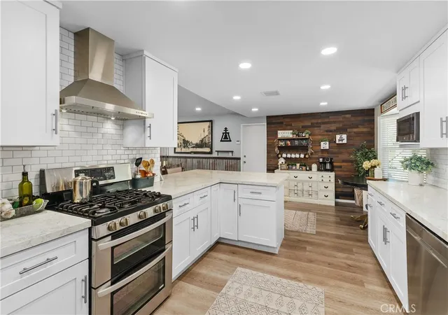 Photo 4 of Single family home for sale at 6125 Clarendon Ct, Riverside, CA 92506 | MLS# IV26149825 | Listing updated on 2026-09-11