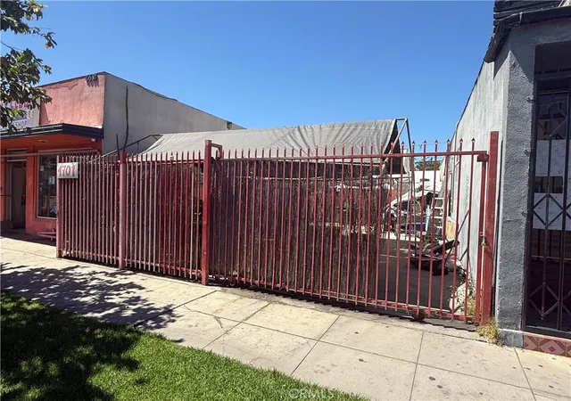 1st image of 4701 1/2 E Compton Blvd, Compton, CA 90221 | MLS# DW26150033