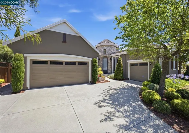 Homes for sale in Vallejo, CA | 3024 Overlook Dr, Vallejo, CA 94591 | MLS# 41141072