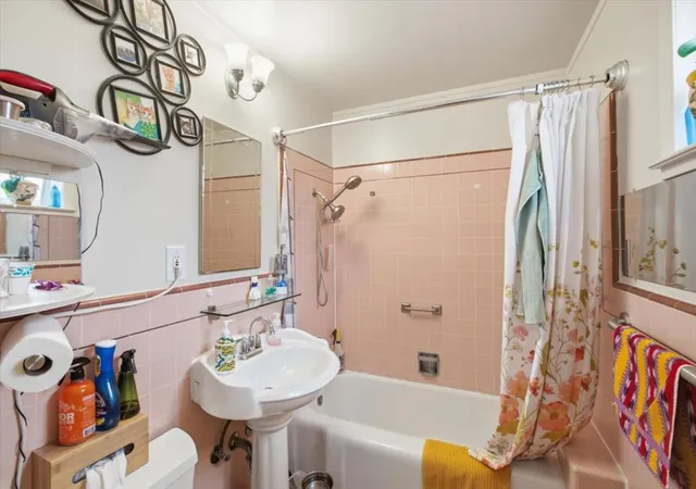 Homes for sale in Daly City, CA | 673 Hillside Blvd, Daly City, CA 94014 | MLS# ML82043172
