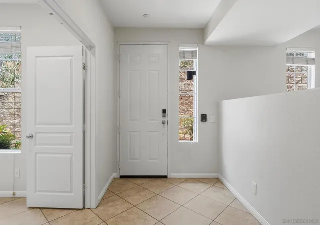 3rd image of 750 Harbor Cliff Way #105, Oceanside, CA 92054 | MLS# 260016801SD