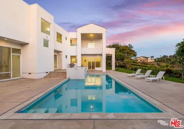 Photo 3 of Single family home for sale at 6081 Cavalleri Rd, Malibu, CA 90265 | MLS# 26857971 | Listing updated on 2026-09-16
