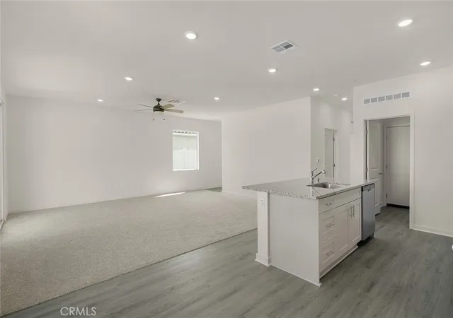 Photo 3 of Single family home for sale at 708 Lori Tree, San Jacinto, CA 92582 | MLS# SW26150193 | Listing updated on 2026-07-10