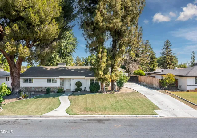 1st image of 6606 Desmond Ct, Bakersfield, CA 93308 | MLS# P1-27942