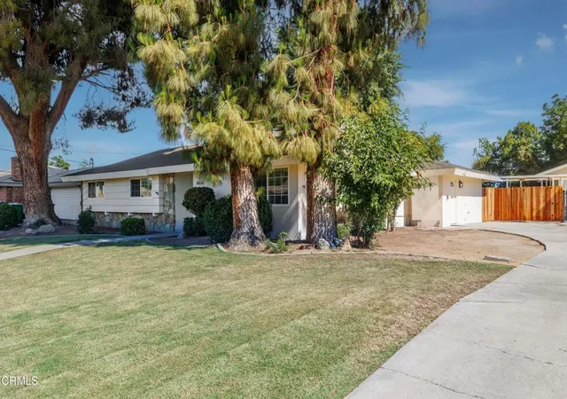 4th image of 6606 Desmond Ct, Bakersfield, CA 93308 | MLS# P1-27942