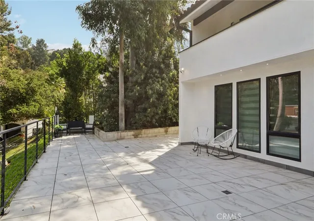 Photo 3 of Single family home for sale at 23670 Park Andorra, Calabasas, CA 91302 | MLS# SR26150031 | Listing updated on 2026-10-05