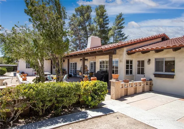 36th image of 7475 San Remo Trl, Yucca Valley, CA 92284 | MLS# JT26139850
