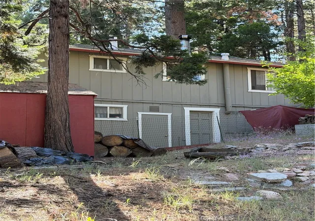 3rd image of 31861 Hollow Wy, Running Springs, CA 92382 | MLS# IV26140943