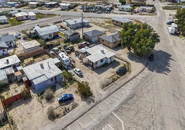 Homes for sale in Trona, CA | 13765 Fremont St, Trona, CA 93562 | MLS# PTP2605194