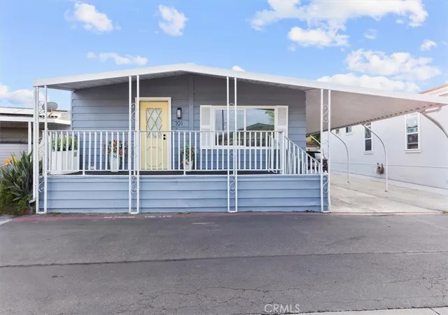 2nd image of 80 Huntington #701, Huntington Beach, CA 92648 | MLS# IG26149864