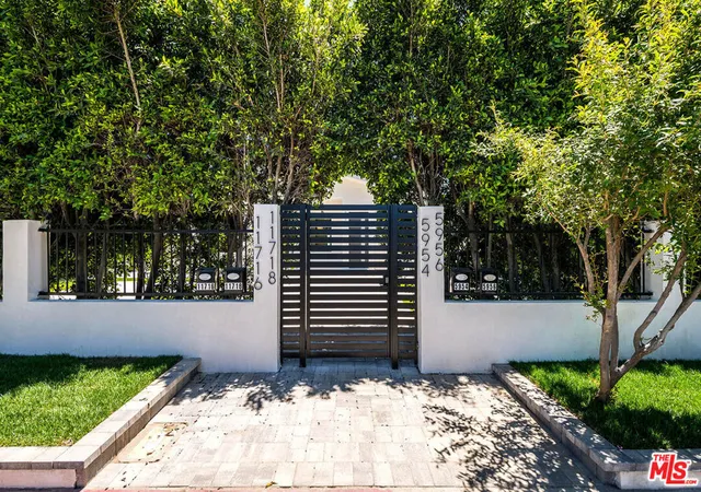 Photo 2 of Sale Pending at 5954 Simpson Ave, Valley Village, CA 91607 | MLS# 26857551 | Listing updated on 2026-09-25