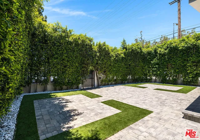 Photo 3 of Sale Pending at 5954 Simpson Ave, Valley Village, CA 91607 | MLS# 26857551 | Listing updated on 2026-09-25
