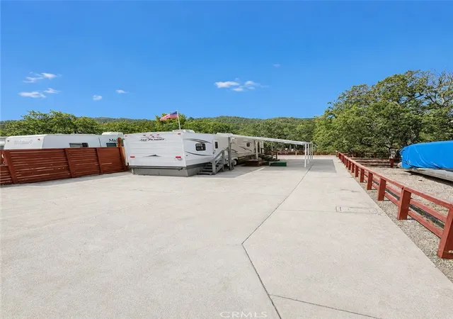 Photo 3 of Manufactured home for sale at 2296 Big Bear Ln, Paso Robles, CA 93446 | MLS# CV26149718 | Listing updated on 2026-09-01