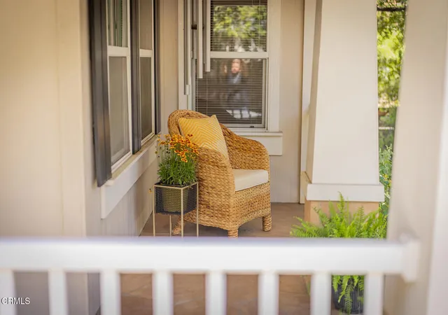 Photo 4 of Sale Pending at 406 E Aliso St, Ojai, CA 93023 | MLS# V1-37512 | Listing updated on 2026-09-21