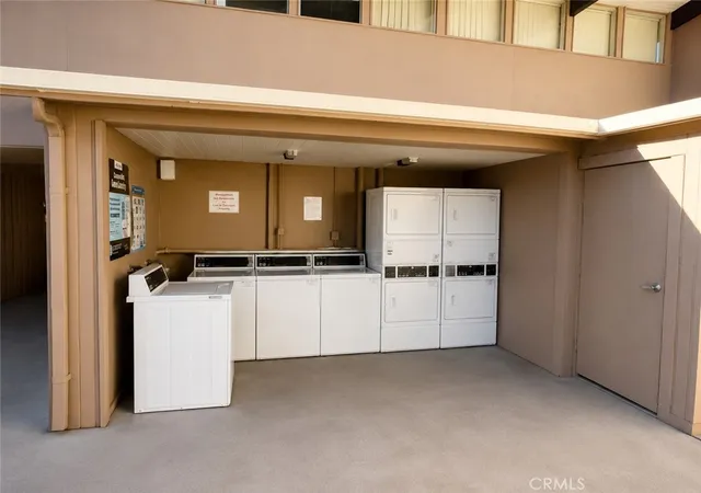 Homes for sale in Palm Springs, CA | 1111 Palm Canyon, Palm Springs, CA 92264 | Houzeo