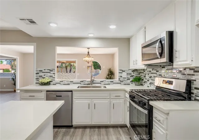 1st image of 1825 Flame Tree, Hemet, CA 92545 | MLS# SW26148917