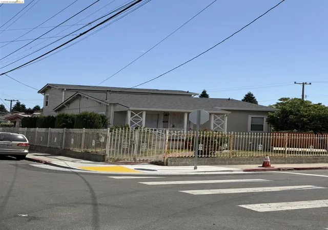 Photo 1 of Sale Pending at 918 Royal St, Oakland, CA 94603 | MLS# 41141168 | Listing updated on 2026-09-15