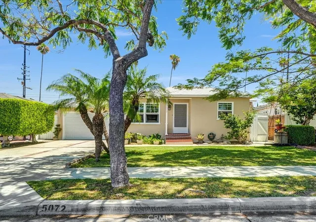 Photo 2 of Single family home for sale at 5072 Gardenia, Long Beach, CA 90807 | MLS# PW26149535 | Listing updated on 2026-09-19