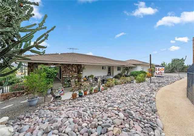 2nd image of 28781 Belmont Ct, Menifee, CA 92586 | MLS# SW26149471