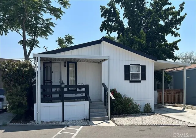 Photo 1 of Manufactured home for sale at 220 Elk St #149, Hemet, CA 92543 | MLS# SW26149593 | Listing updated on 2026-07-10