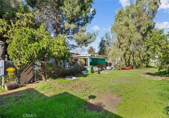 Photo 3 of Land for sale at 11144 Lorne St, Sun Valley, CA 91352 | MLS# SR26150596 | Listing updated on 2026-07-10