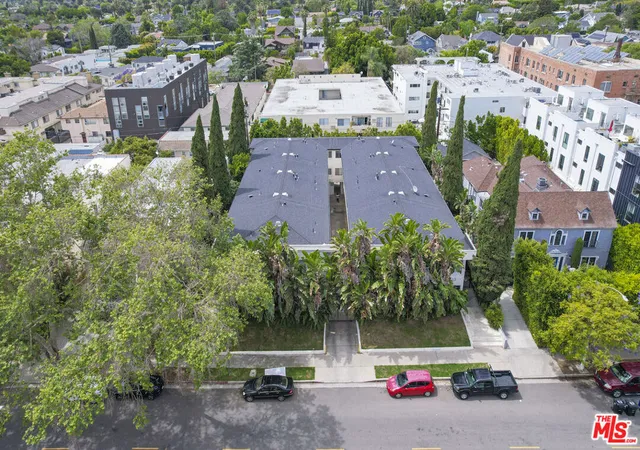 Multi family home for sale at 127 S St Andrews Pl, Los Angeles, CA 90004 | MLS# 26858349 | Listing updated on 2026-09-29