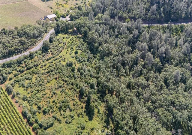 3rd image of 13520 Point Lakeview, Lower Lake, CA 95457 | MLS# LC26111264